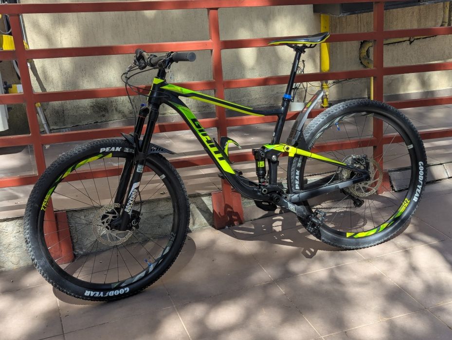 Bicicleta MTB Giant Anthem 3 27.5 Full Suspension, RockShox, Shimano