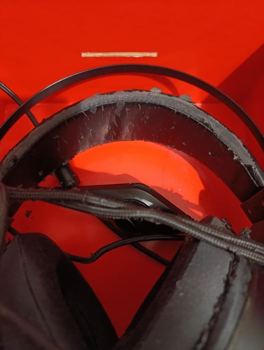 Геймърски компютър - с монитор , клавиатура , мишка