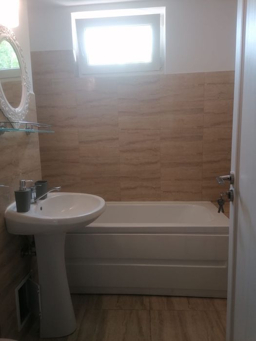 Apartament de închiriat