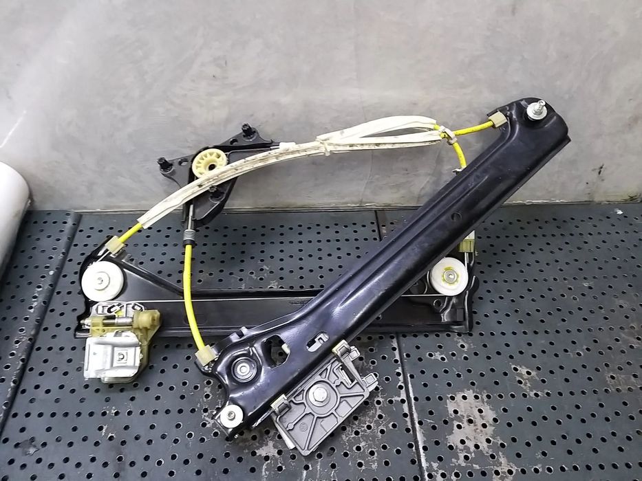 Macara geam electric dreapta spate mercedes cla x117