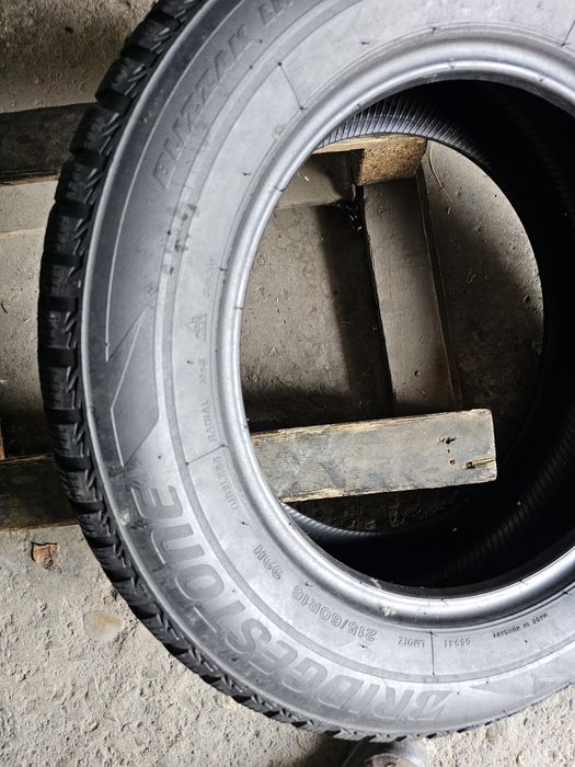 2 anvelope iarna 215 60 16 Bridgestone