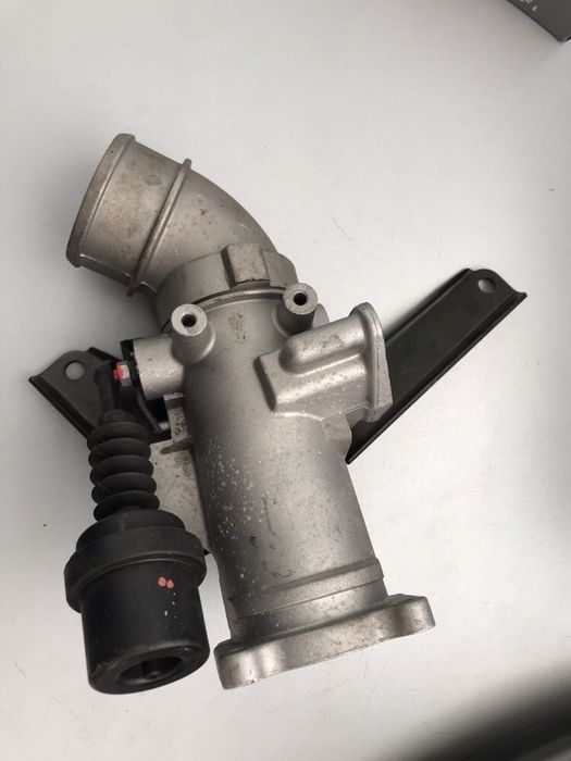 Clapeta acceleratie EGR Mercedes Vito W638