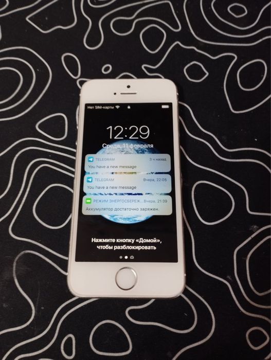 Продам iphone se1