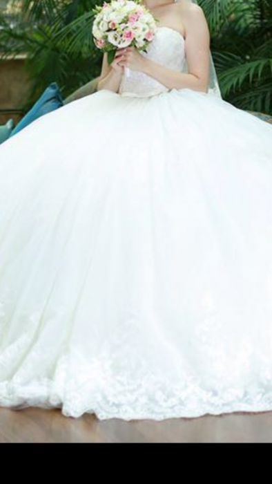 Очаровательное Свадебное платье