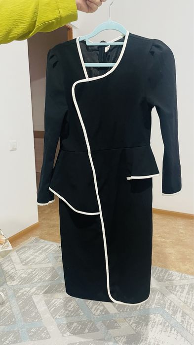 Продается платье за 3000 тг!