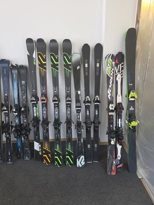 Висок и среден клас Ски