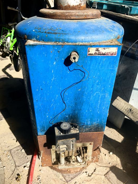 Напольная газовая печка