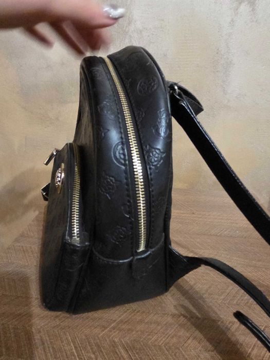 Раница Guess оригинална