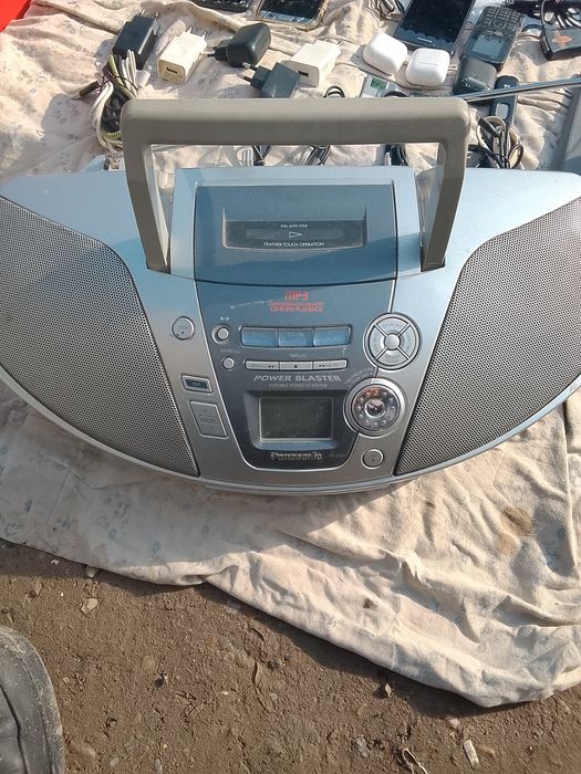 Срочно продам могнитола Panasinic