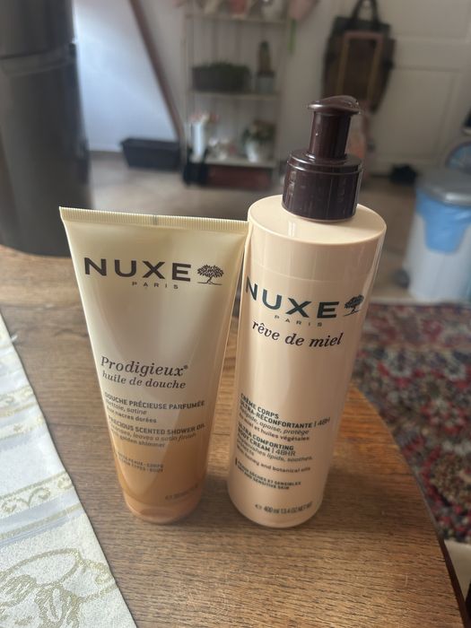 Produse cosmetice Nuxe