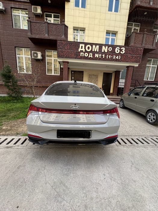 Hyundai elantra 1.6 full 2022 г.