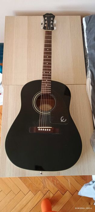 Акустична Китара