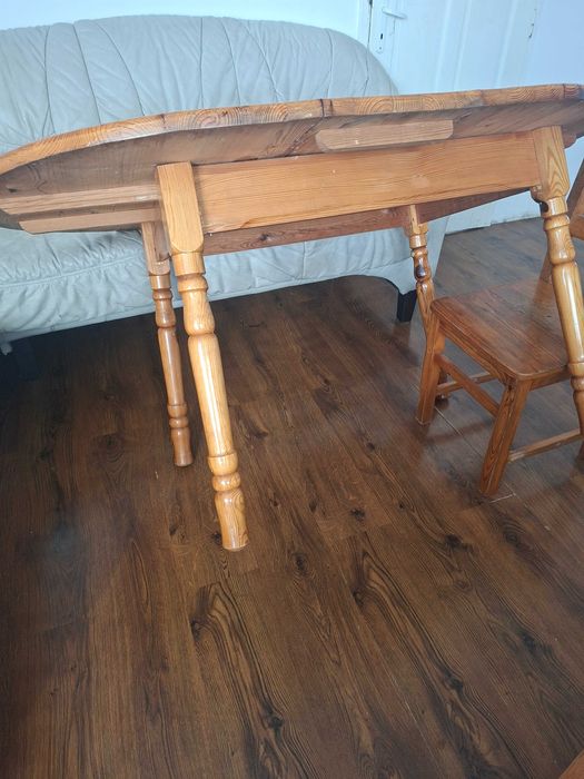 Кухненска маса чам