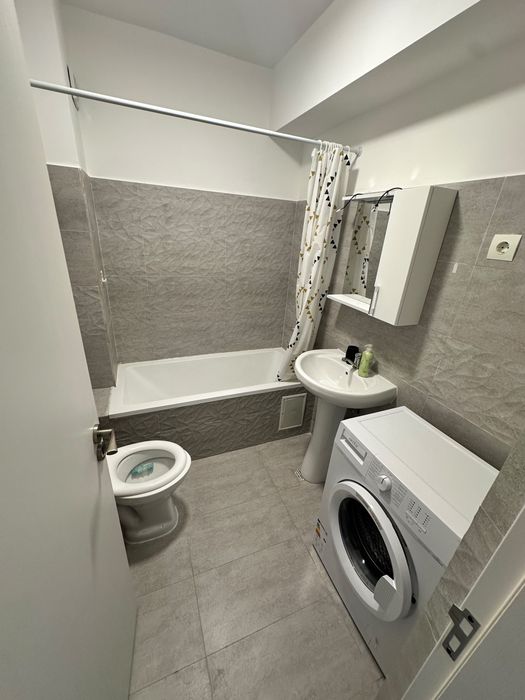 Proprietar Inchiriez Garsoniera ADM RESIDENCE