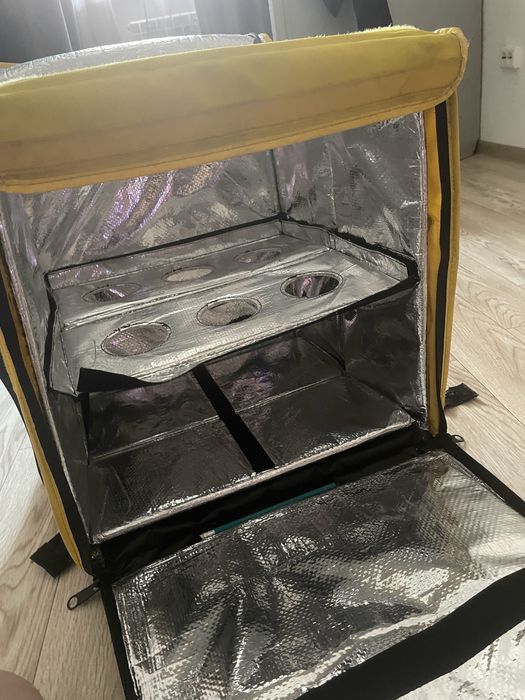 Сумка glovo в отличном состоянии