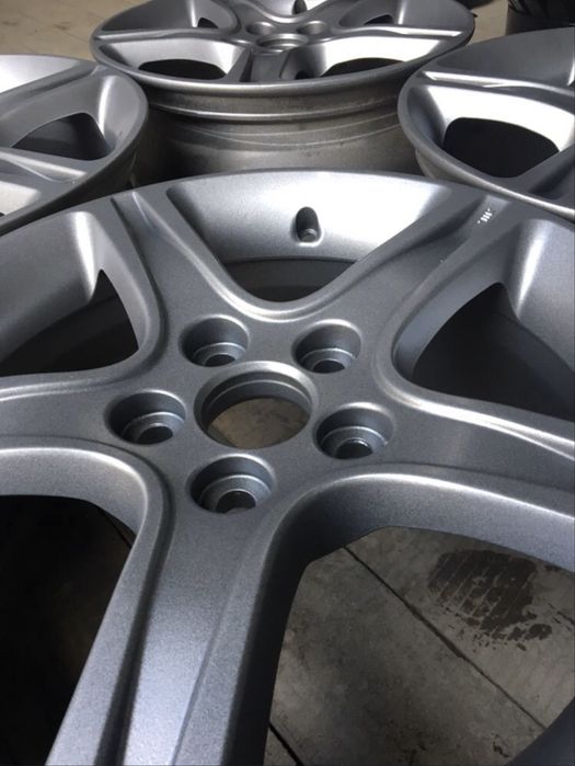 Покраска автомобильных дисков