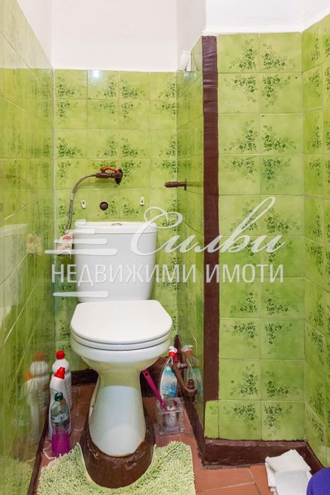 Двустаен апартамент - кв. Тракия