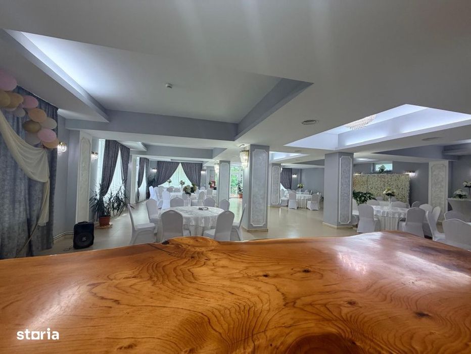 Afacere Salina, restaurant, camere, parcare, teren, 1125 mp, zona Bran
