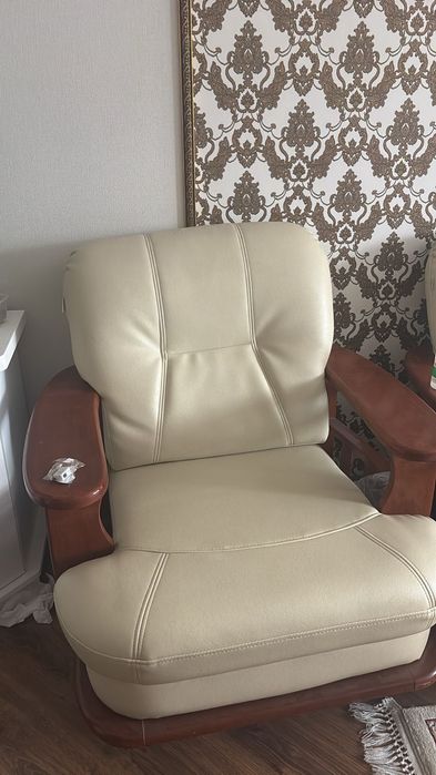 Продам диван 3+2+1