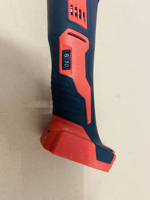 Multifunctionala Milwaukee M18 BMT