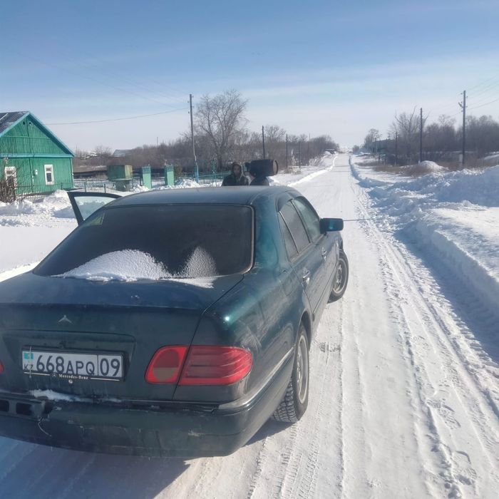 Продам мерс 210 лупарь.