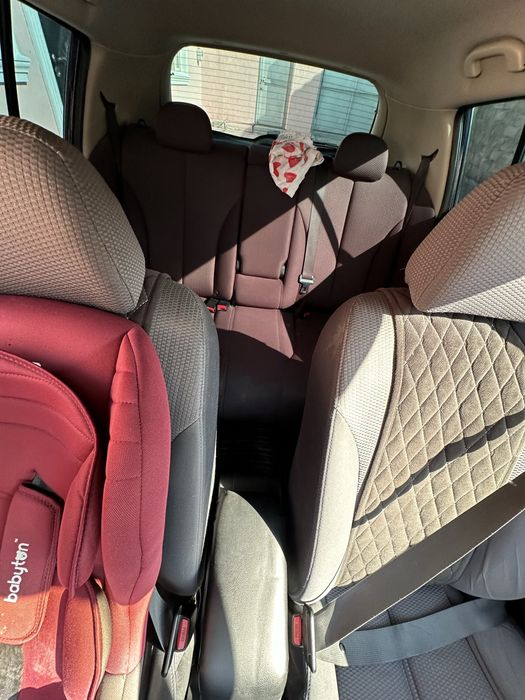 Продам Nissan versa 2008