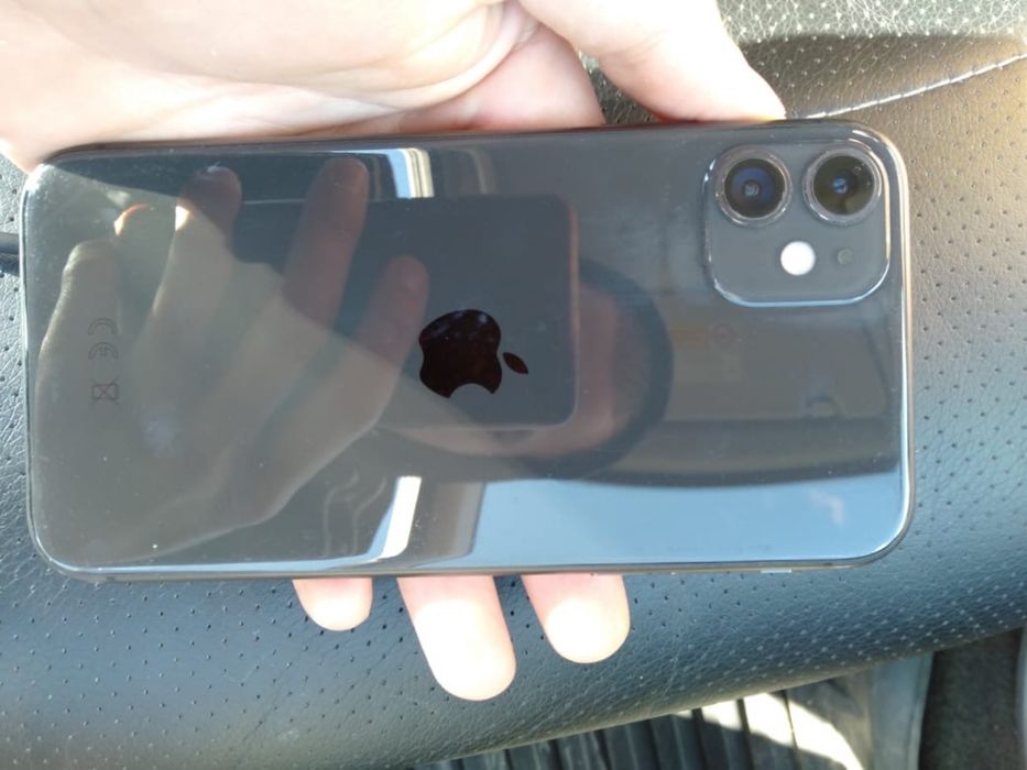 Iphone 11 в отличном состоянии