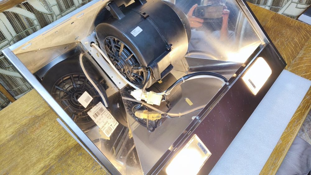 Hotă decorativă ELECTROLUX