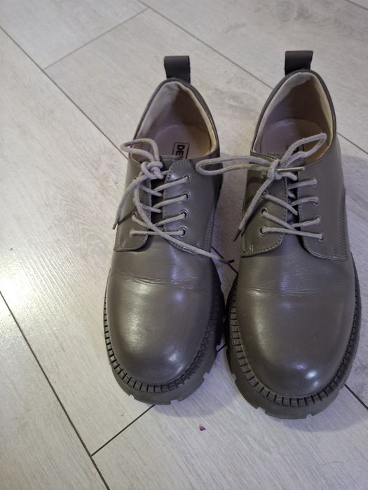 Обувь женская кожаная