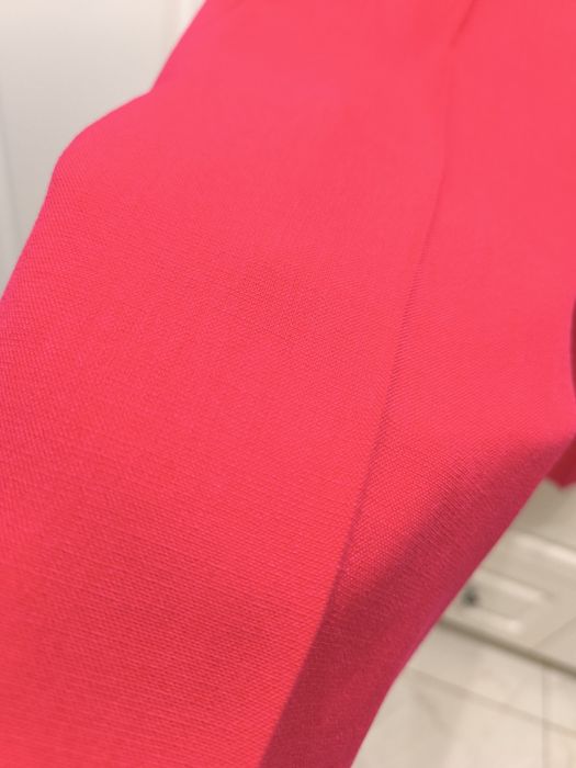 Pantaloni fucsia Zara mărimea M
