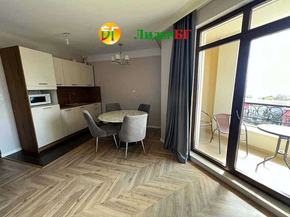 Продава се Тристаен апартамент в Свети Влас - 79 кв.м за 1963 €/кв.м - Снимка #3