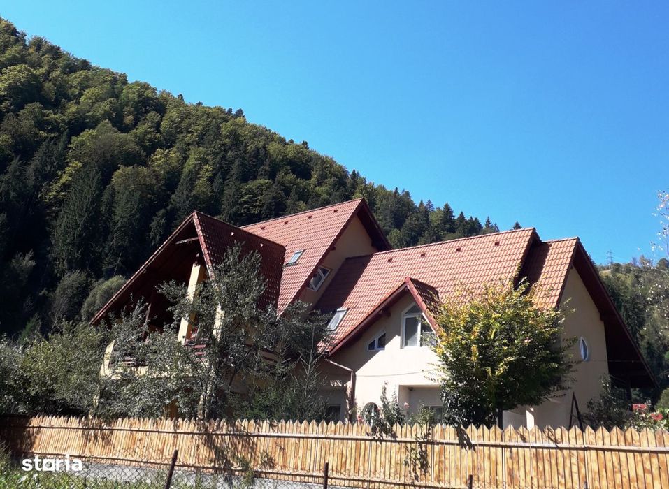 Vilă 13 camere Voineasa, Vâlcea investiție montana preț de apartament