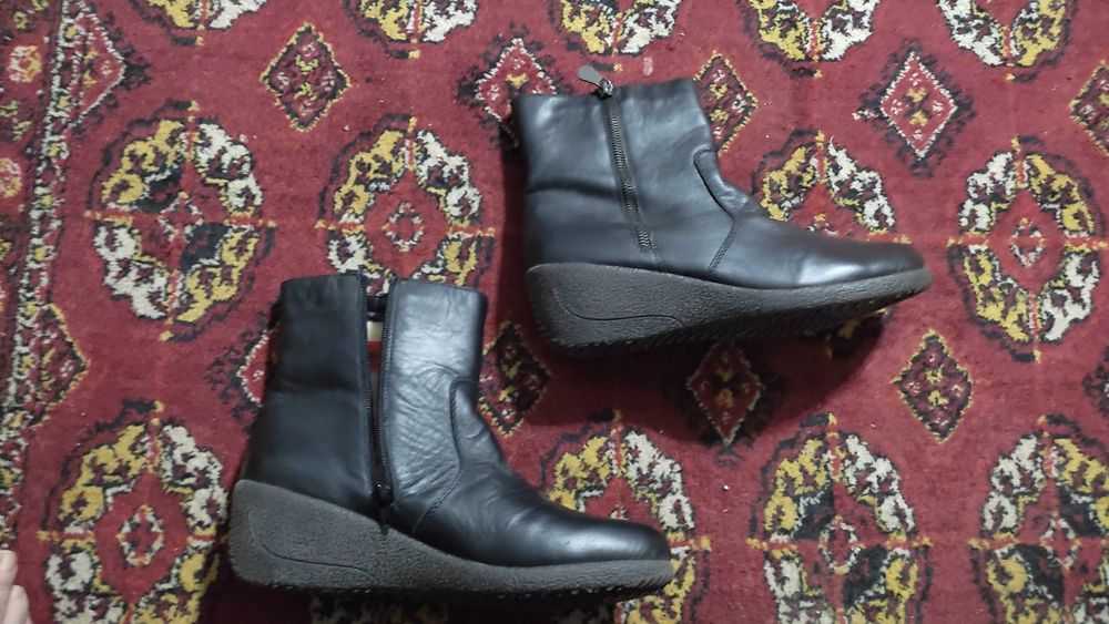 Полусапожки, кожаный . Новые