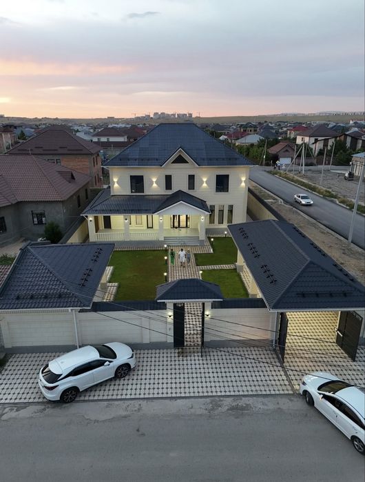 Sobur qassobning orqasida 10-sotik turar hovli-joy sotiladi!