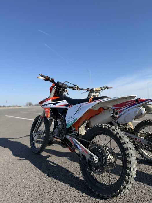 Ktm 350 SXF (Nu Yamaha,Beta,Honda,Suzuki,etc)