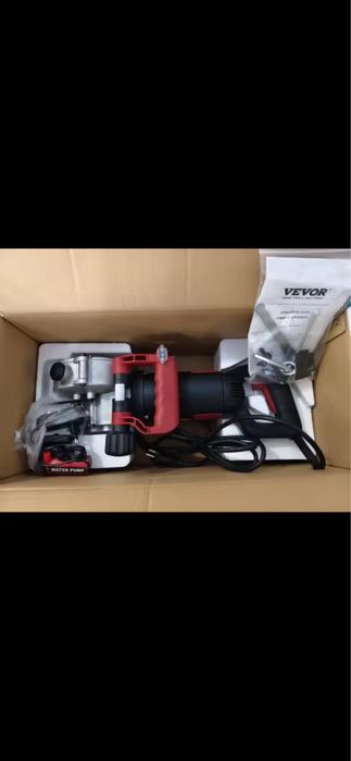 Фреза за копаене на канали с 5 диска и помпа за обезпрашаване