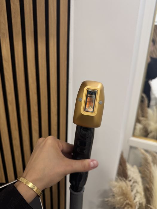 Laser  epilare definitivă