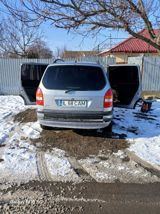 Opel zafira An 2002 7 locuri  benzină
