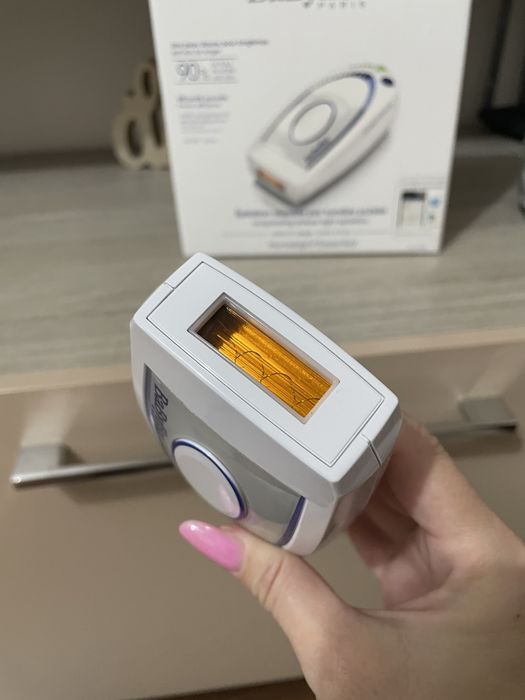 Epilator cu lumină pulsată Babyliss