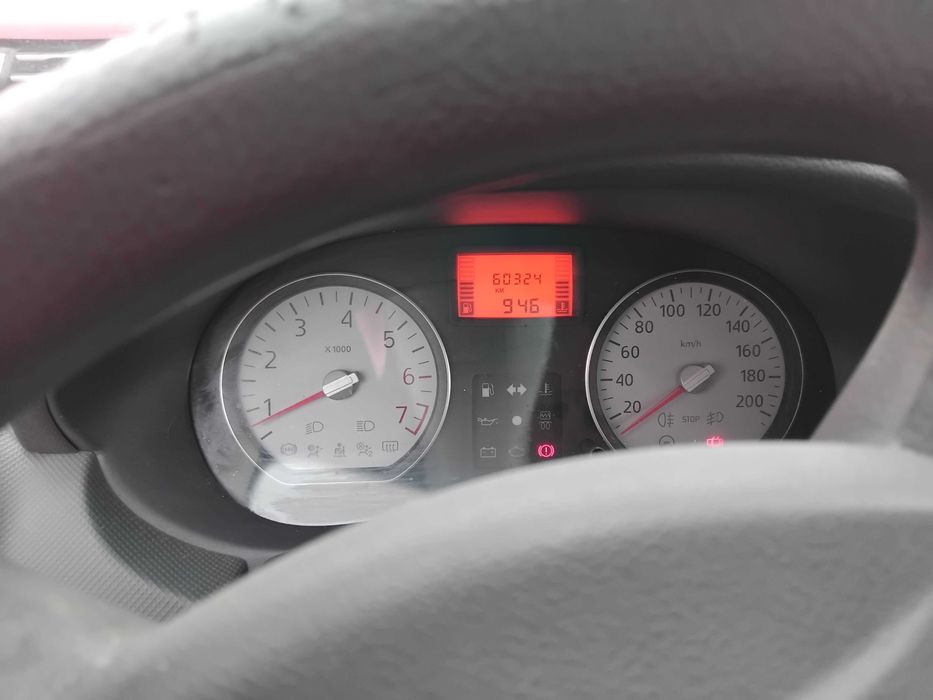 DACIA SANDERO 2009   1.4 BENZINA  60325 km