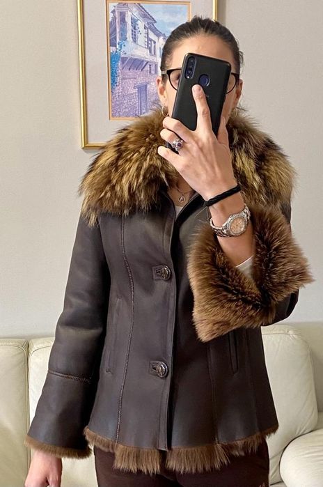 Muton toscana cu blana naturala Raton laguler si la maneci.