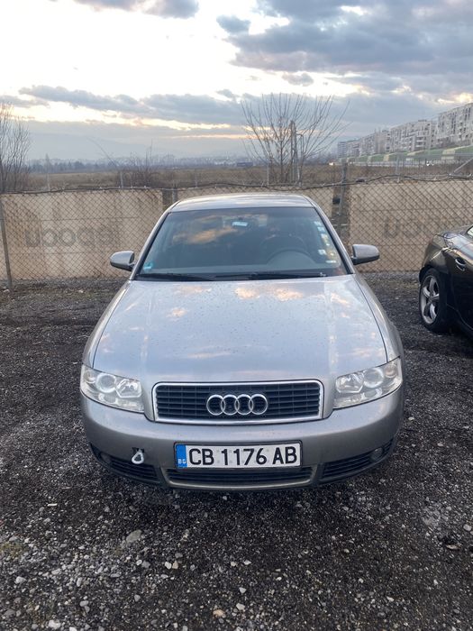 Ауди А4 на части