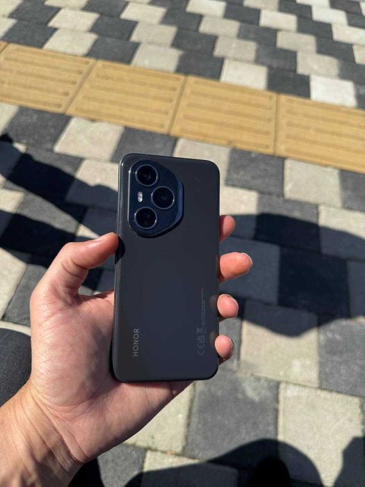 Honor 400 pro 12/512 gb
