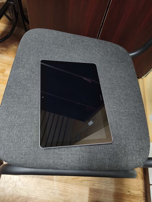 Планшет (planshet) Huawei Media Pad T3 10