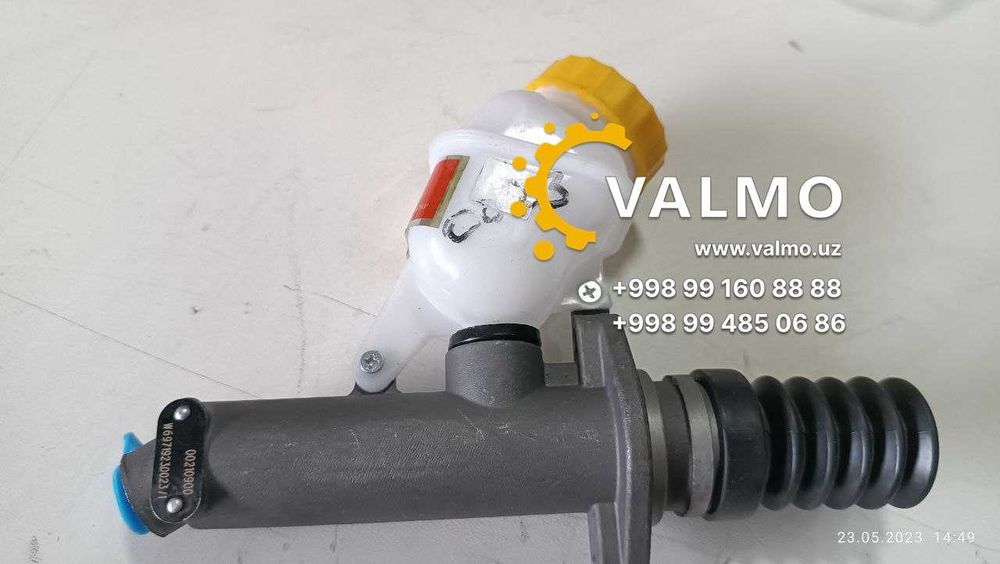 Главный цилиндр сцепления HOWO SHACMAN