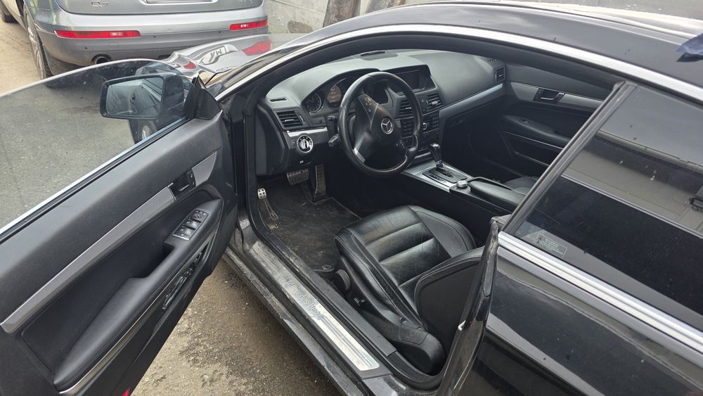 Se vinde auto Mercedes E250 CDI 2011 automat
