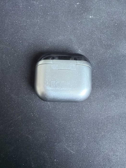 Samsung Galaxy Buds3 Pro Silver — със заряден кейс