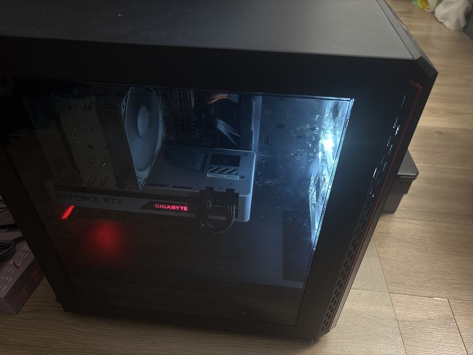 PC gaming i7-9700k, rtx 3070, 32gb ram, 128 ssd1, 512 ssd2, 1 tb hdd
