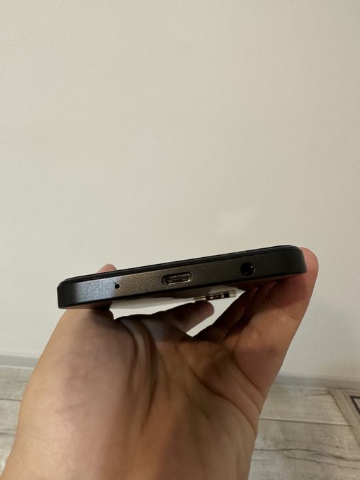 Redmi А5 в идеальном состоянии