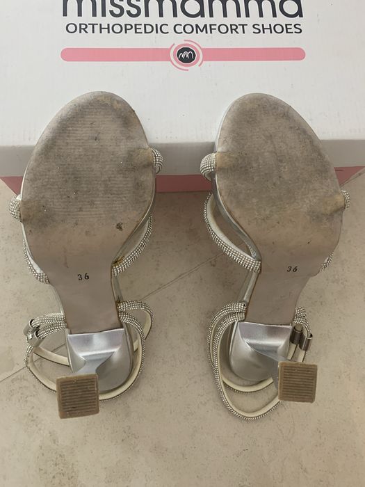 Дамски токчета- средно-високи